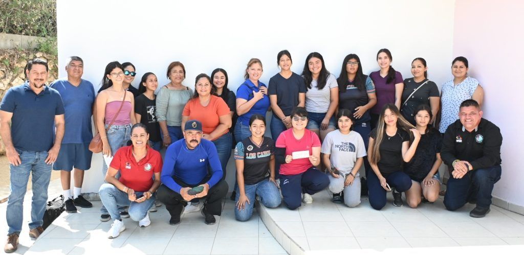 Apoya Gobierno de Los Cabos a jóvenes atletas de softball