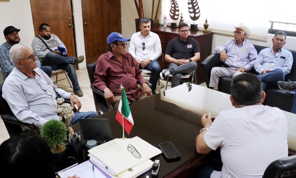 Coadyuvarán autoridades municipales para realizar evento con transportistas de CSL