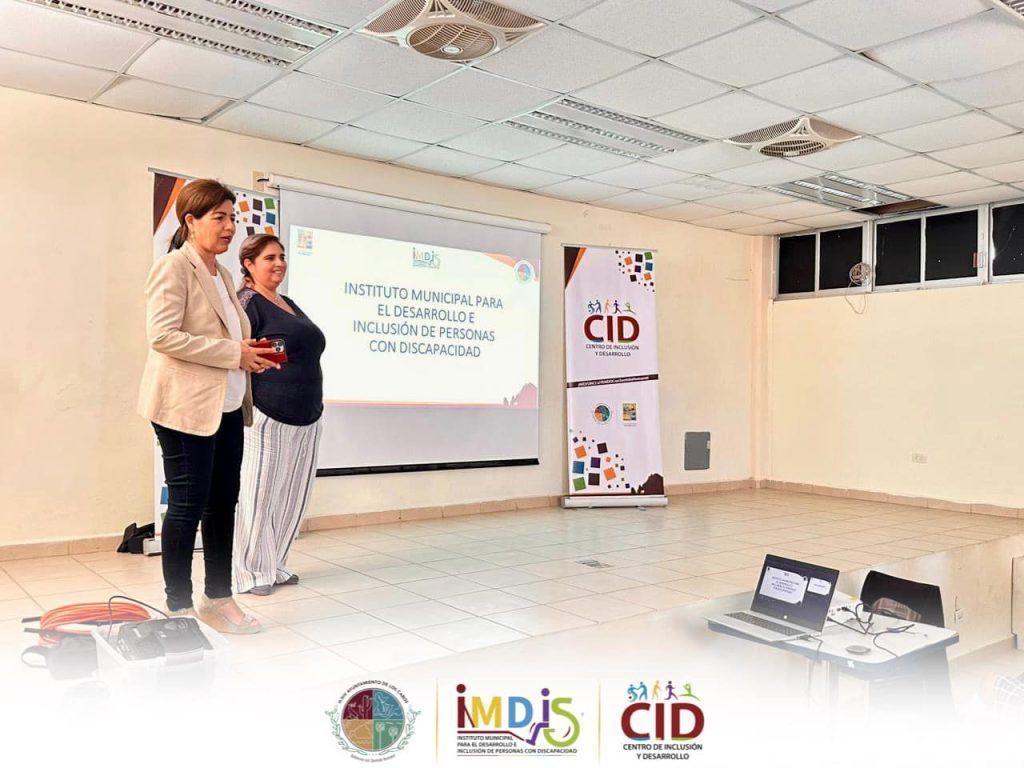 IMDIS Los Cabos sensibiliza a más de 100 estudiantes del CECyTE 05