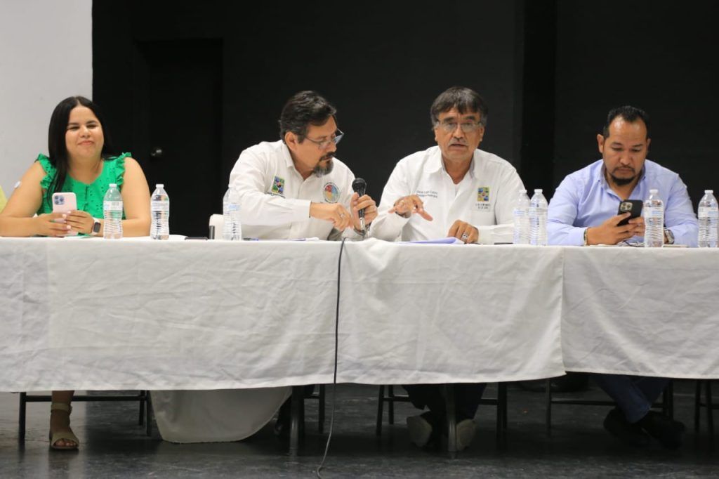 Oscar Leggs preside reunión extraordinaria del Consejo Municipal de Ordenamiento Territorial PDU