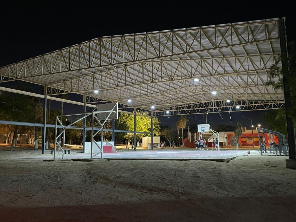 Continúa rehabilitación y mejoramiento del parque Manos Solidarias en CSL