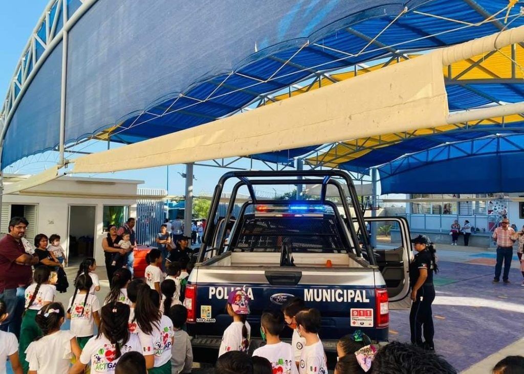 El XIV Ayuntamiento de Los Cabos garantiza la seguridad vial en zonas de escuelas
