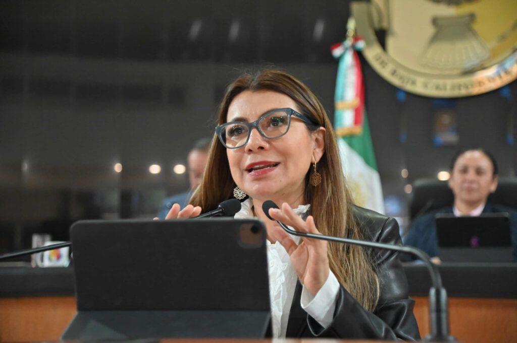 Lupita Saldaña exige la destitución del director Moisés Poblanno y llama a la creación de una comisión de investigación, ante el riesgo de huelga en Exportadora de Sal