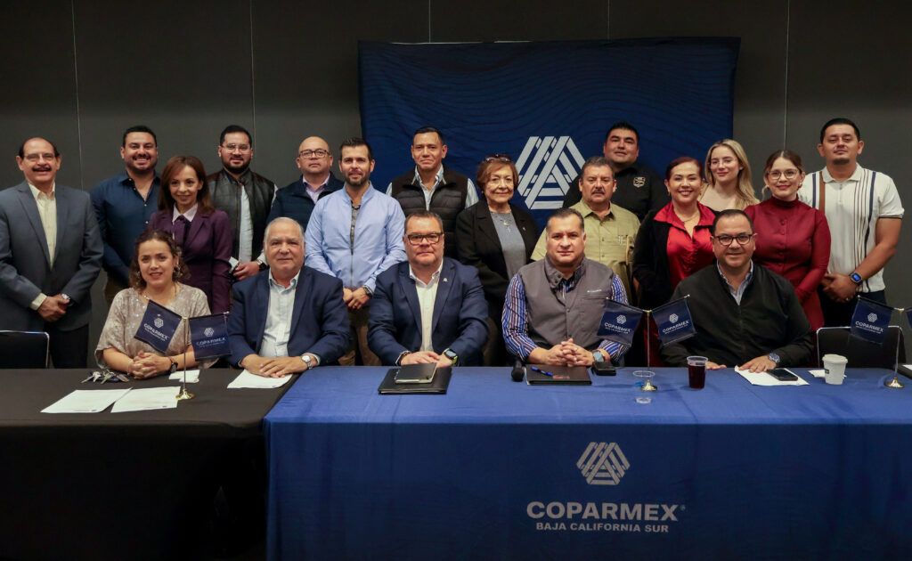 El secretario General de Gobierno, Saúl González Núñez, y el sector empresarial acordaron acciones conjuntas para fortalecer el tejido social y mejorar las condiciones laborales en la entidad.