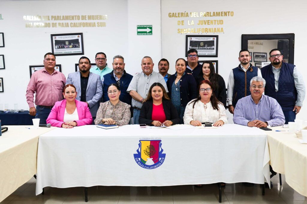 La propuesta busca garantizar la rendición de cuentas y acabar con la inmunidad procesal de servidores públicos.