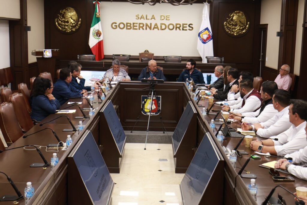Pide a su gabinete priorizar proyectos que realmente beneficien a la comunidad sudcaliforniana