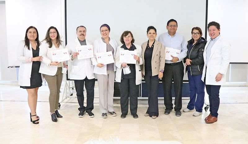 Los galardonados desempeñan una labor crucial en la docencia de residentes y en los comités de investigación médica