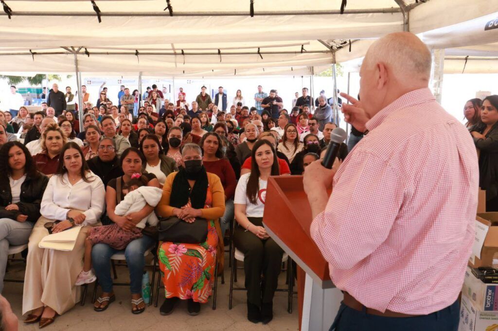 Los apoyos buscan mejorar la calidad de vida de sectores vulnerables en Baja California Sur.