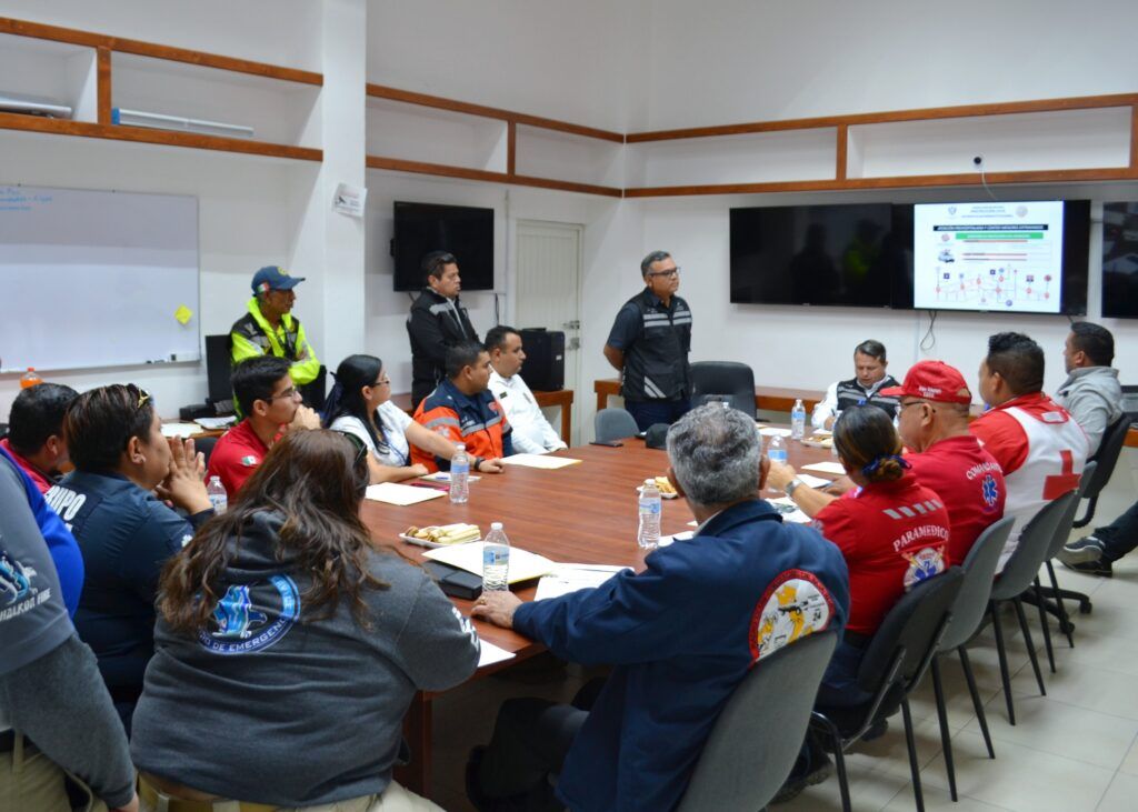 Más de 130 elementos y nueve agrupaciones voluntarias trabajarán en conjunto para garantizar la seguridad de los asistentes al Carnaval La Paz 2025
