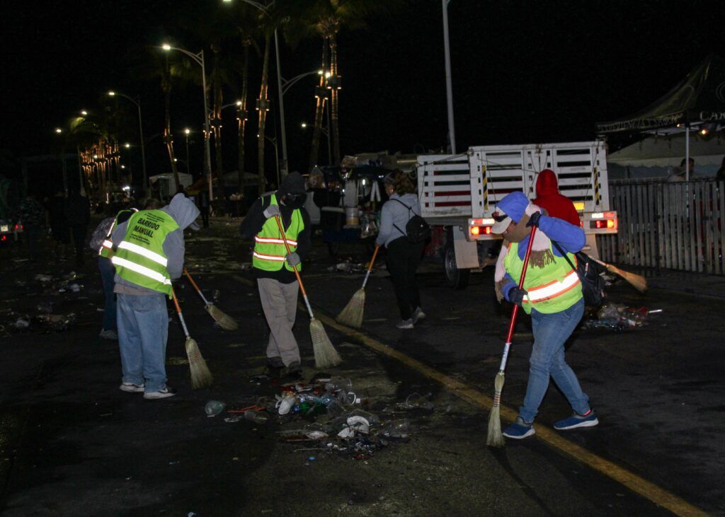 Autoridades llaman a la ciudadanía a mantener limpio el Carnaval con la campaña "Ruta Cero".