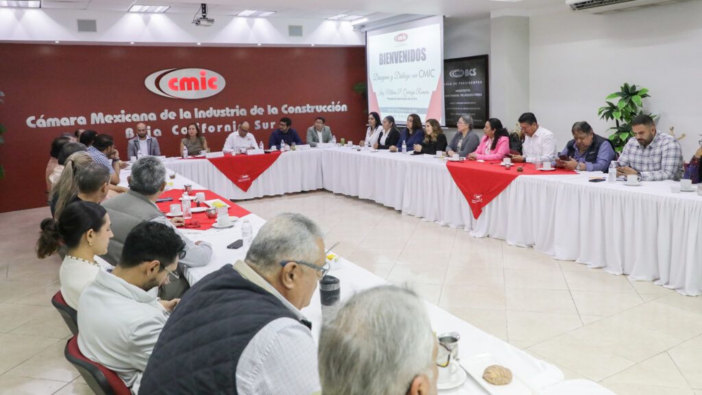 Gobierno y Cámara Mexicana de la Industria de la Construcción acuerdan mesas de trabajo para dar seguimiento a proyectos urbanos
