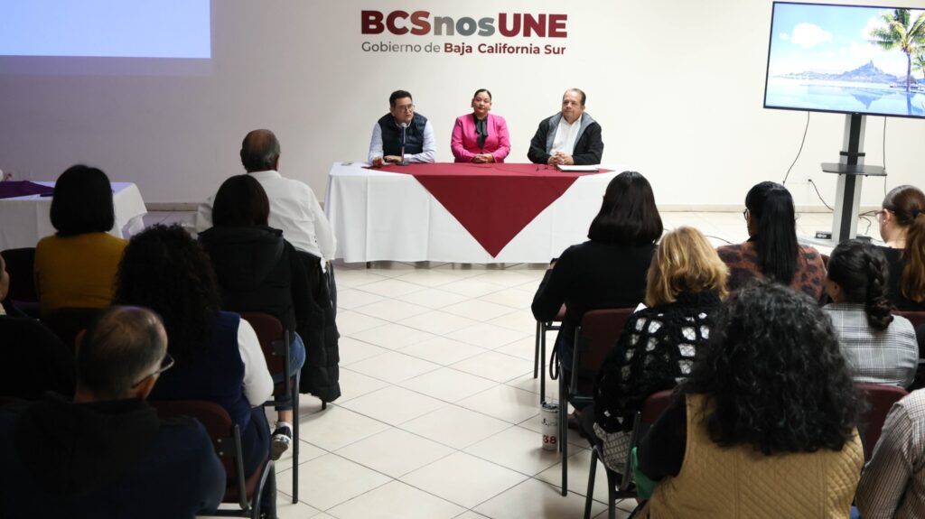 Jornada de orientación garantiza decisiones informadas sobre el futuro a trabajadores próximos a jubilarse o en proceso de jubilación.