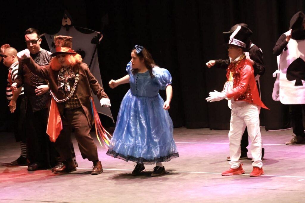 Obra musical en Comondú fomenta la inclusión y el desarrollo artístico