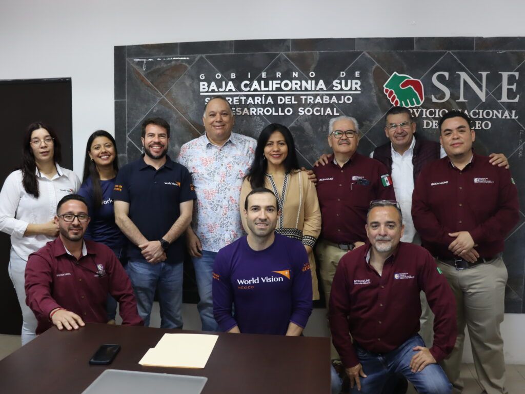 Con el apoyo de World Vision México, la Secretaría del Trabajo capacita a personal para abordar temas como trabajo infantil y forzado, promoviendo entornos laborales seguros y saludables.