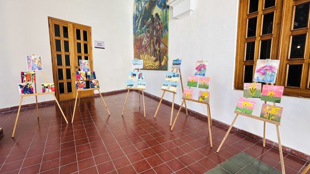 El ISIPD y el Gobierno del Estado celebran la creatividad y la inclusión en exposición del Centro Cultural La Paz