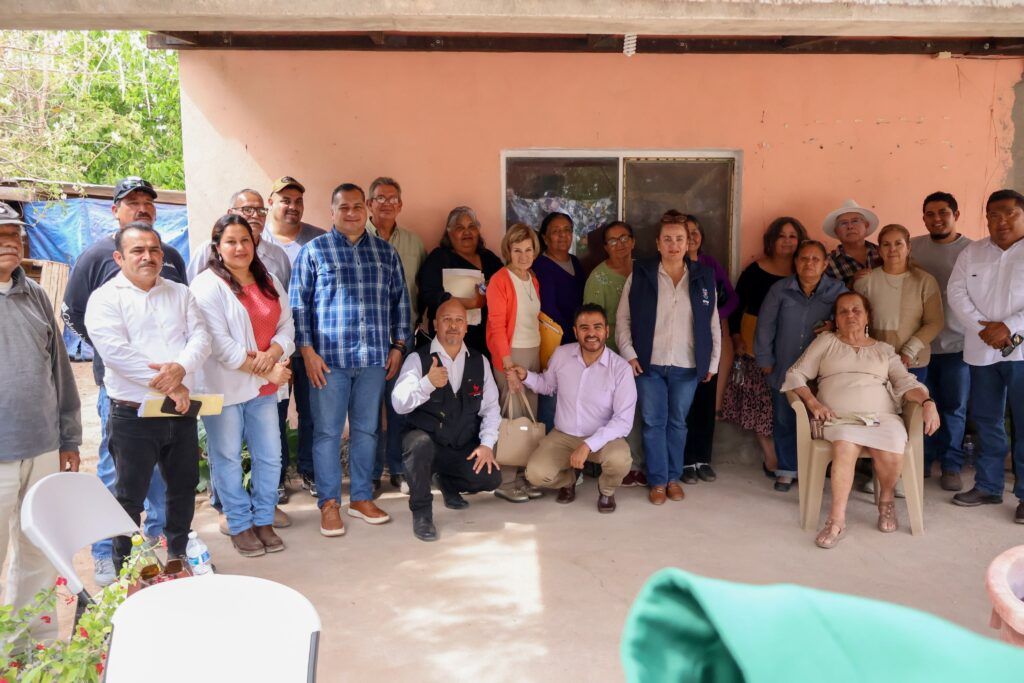 En colaboración con los gobiernos municipales, se impulsan programas de bienestar y desarrollo en las comunidades