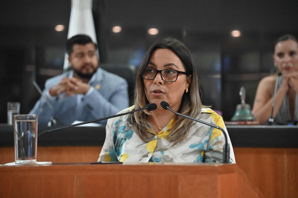 Lourdes Cornejo busca reformar la Ley de Salud estatal para combatir el sobrepeso y la obesidad infantil, e imponer multas a quienes violen las nuevas disposiciones.