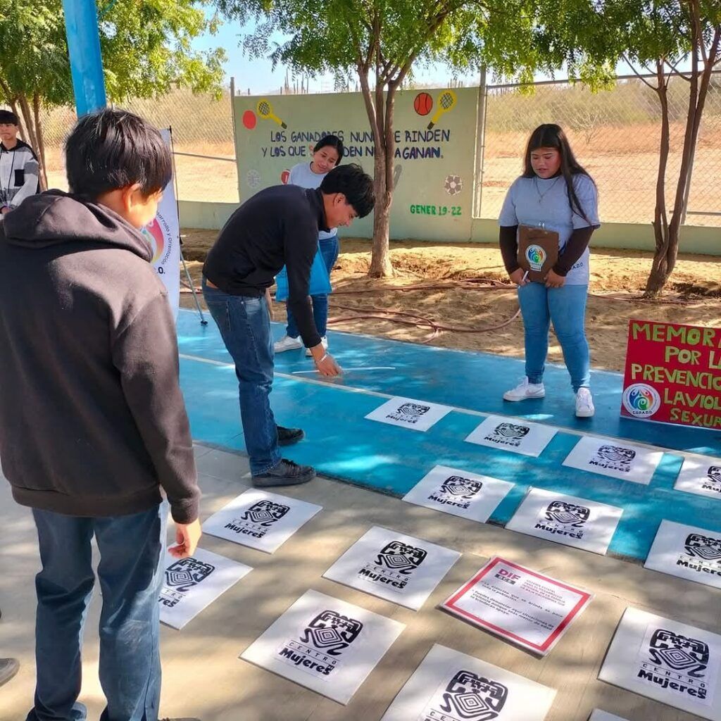 El programa incluye orientación sobre salud sexual y reproductiva en escuelas, prevención de riesgos y un chat de acompañamiento