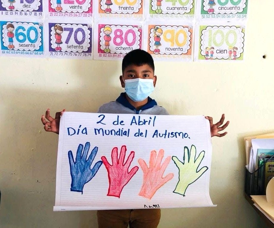 Capacitación constante a docentes para ofrecer educación adaptada a las necesidades de los estudiantes con TEA
