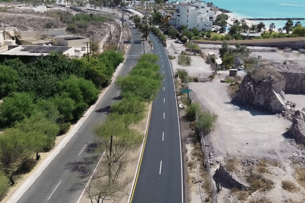 Se invirtieron 10.6 millones de pesos para mejorar la movilidad carretera hacia la zona portuaria y turística de la capital.