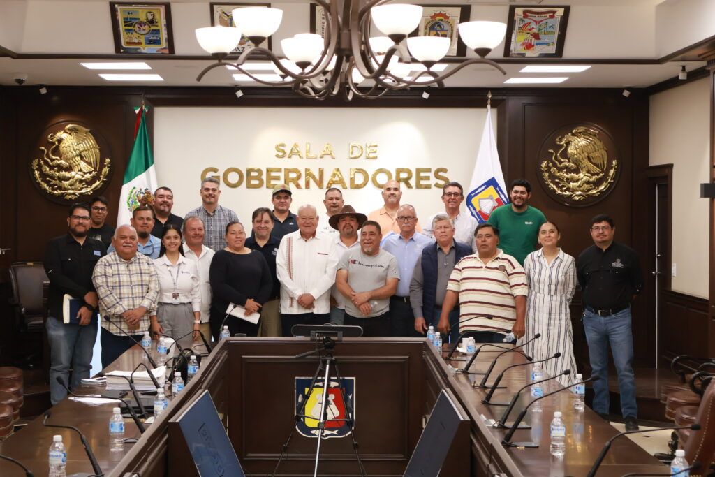 Pescadores de los cinco municipios buscan proteger la franja marina hasta la milla 35 contra embarcaciones foráneas y garantizar el sustento comunitario.