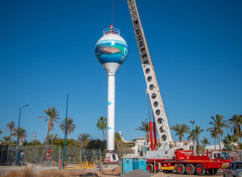 El proyecto "Agua para La Paz" avanza con un tanque de 100,000 litros que fortalecerá el suministro en colonias clave.