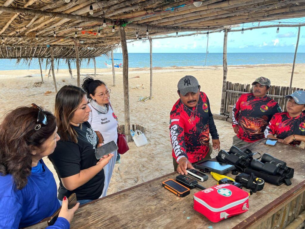 A través de rondines, talleres y diálogo, las guardianas del refugio pesquero buscan asegurar que las próximas generaciones tengan un océano vivo.
