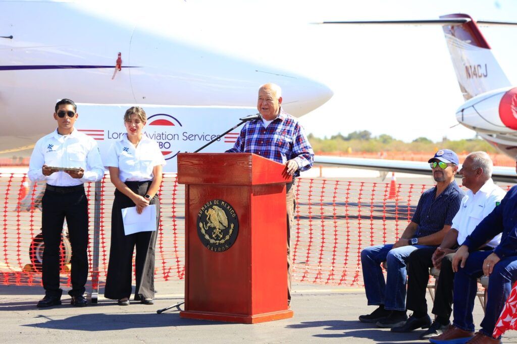 El gobernador Víctor Castro inaugura el festival Aero Fest Baja 2025, que impulsa el turismo, la equidad de género y el papel de la mujer en la industria aeronáutica desde Loreto.