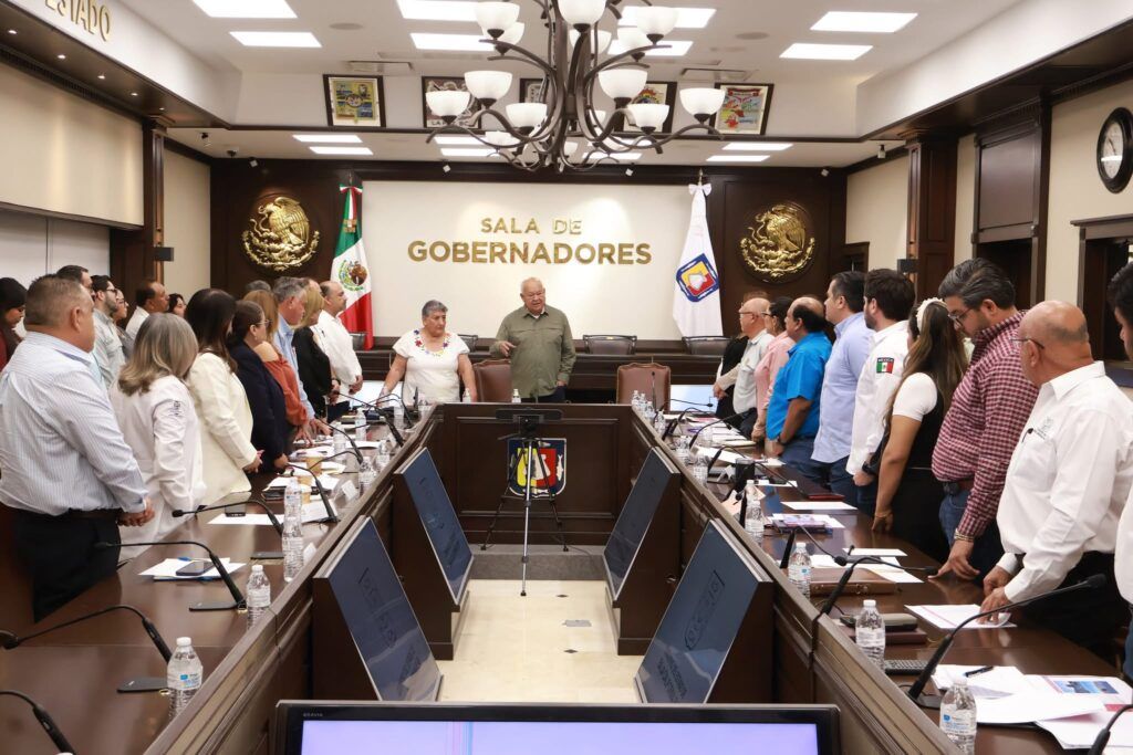 El gobernador Víctor Castro encabezó sesión extraordinaria del FADEN para coordinar acciones preventivas ante la próxima temporada de huracanes.