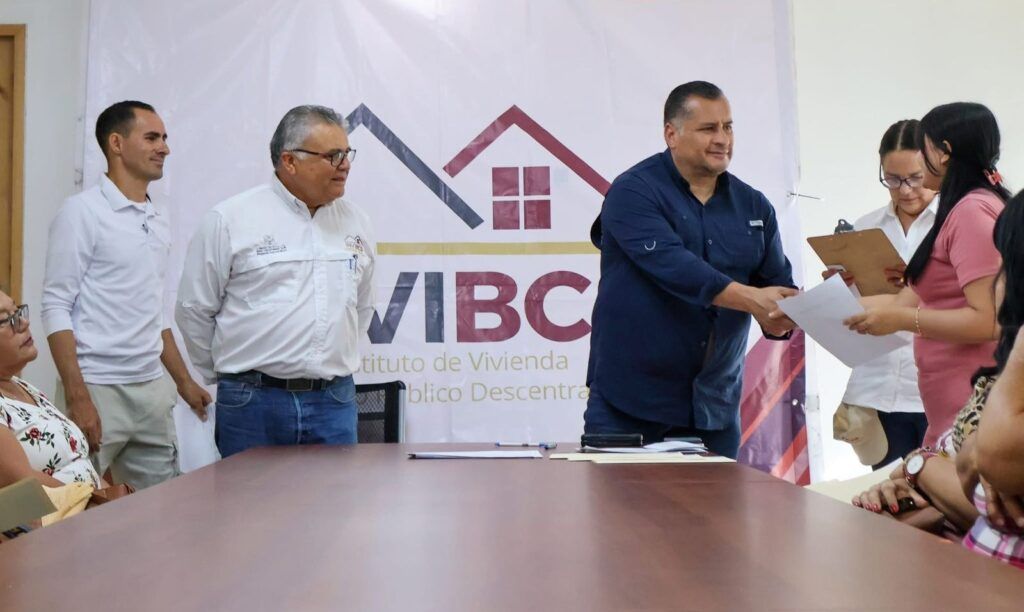 INVI y CONAVI entregan terrenos y apoyos a familias en situación de vulnerabilidad en Comondú, Loreto y Mulegé
