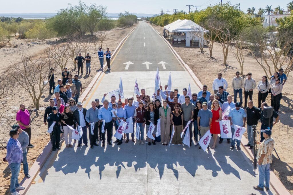 La Presidenta Municipal Milena Quiroga inaugura infraestructura tecnológica y vial que reduce tiempos de traslado hasta en un 40%.
