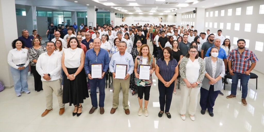 El convenio permitirá sumar a jóvenes universitarios a obras y plataformas tecnológicas de alto impacto para la ciudad.