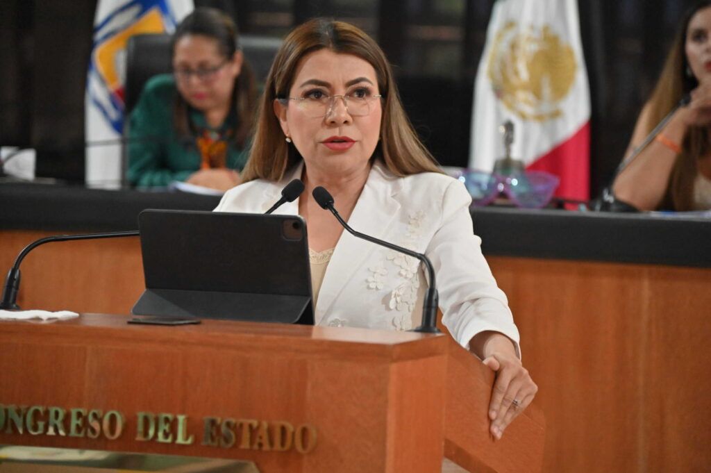 Lupita Saldaña advierte que iniciativa de telecomunicaciones pone en riesgo la privacidad y libertad de las y los ciudadanos