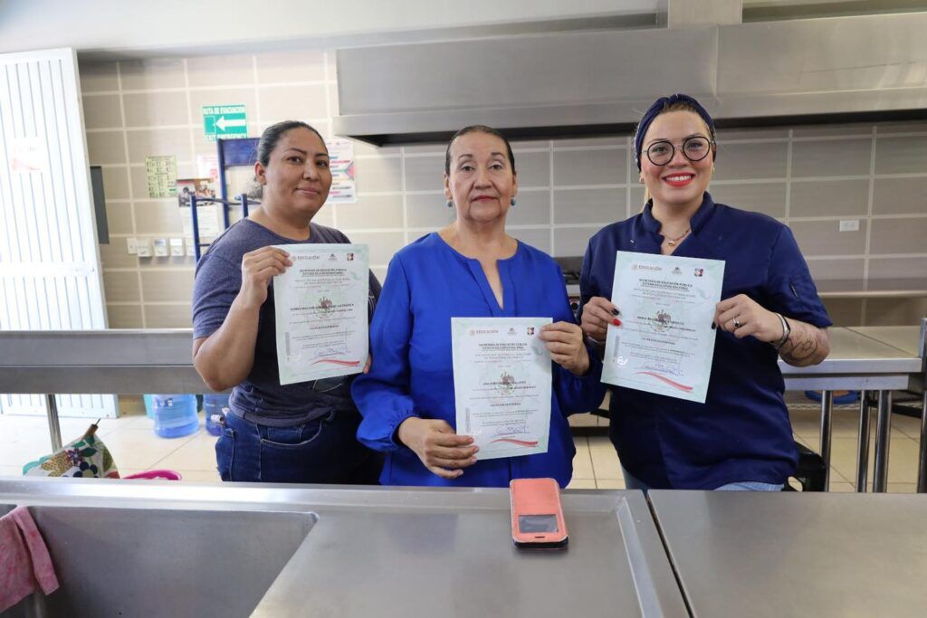 Con horarios flexibles y costos bajos, los cursos de capacitación buscan fortalecer el perfil laboral de la población sudcaliforniana.