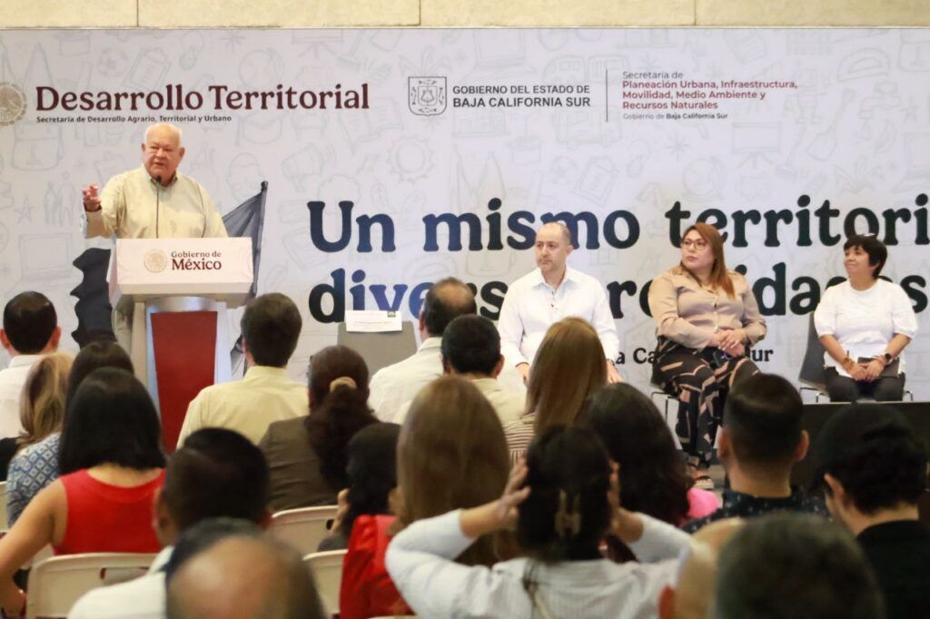 En el tercer foro regional de la Agenda Territorial Participativa, el gobernador destacó la importancia de construir políticas públicas con identidad, memoria histórica y visión compartida.