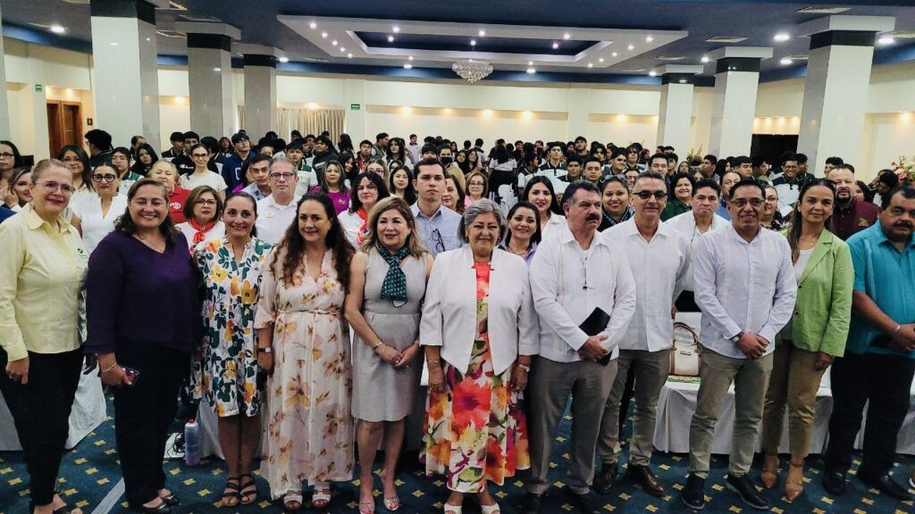 El  Simposio Nacional de Educación Dual reúne experiencias de todo el país para fortalecer el modelo educativo que vincula aula y práctica laboral.