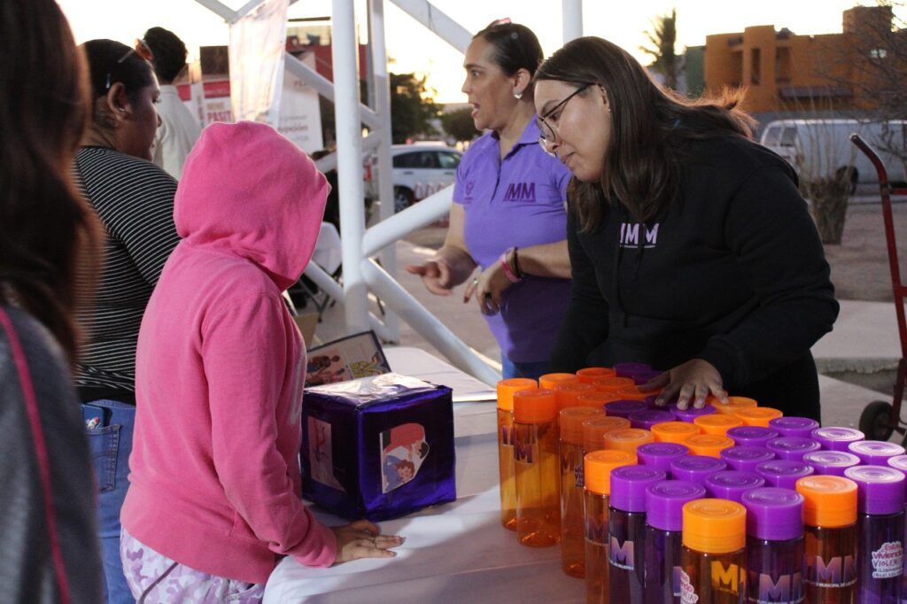 Con  jornada de servicios de salud, atención psicológica y asesoría legal, buscan prevenir la violencia de género en zonas rurales.