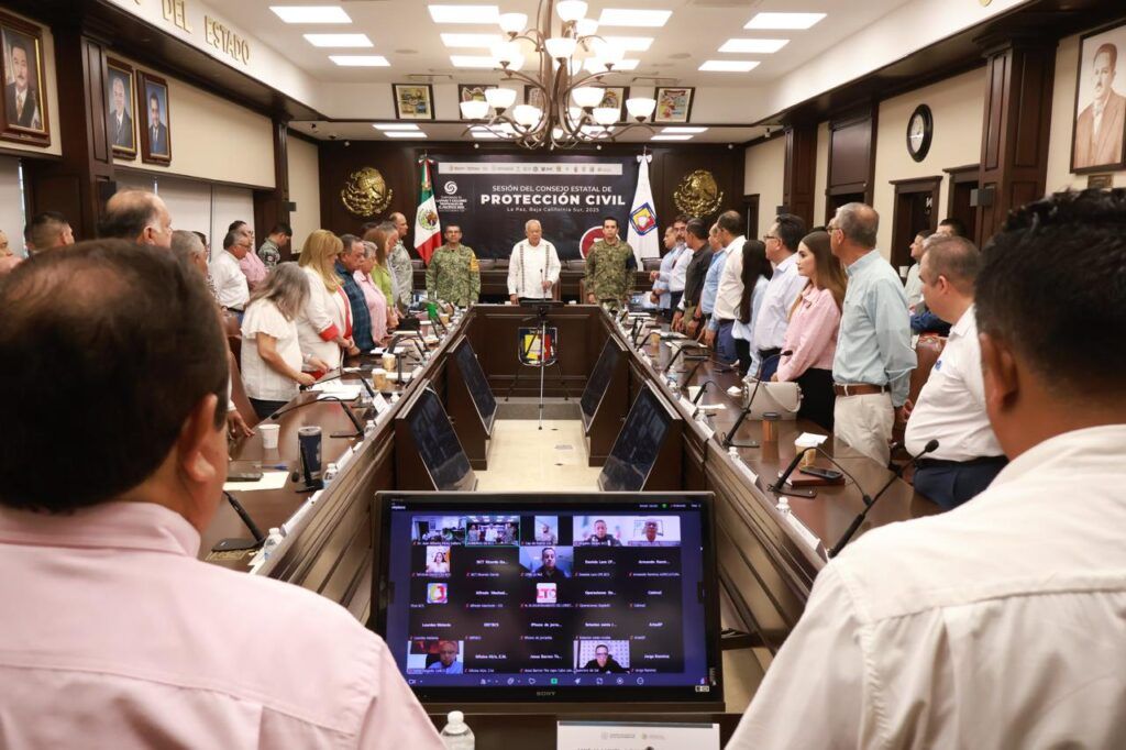 Aunque no se prevé impacto directo de Flossie, podrían registrarse lluvias fuertes en La Paz y Los Cabos; refugios temporales ya están listos.