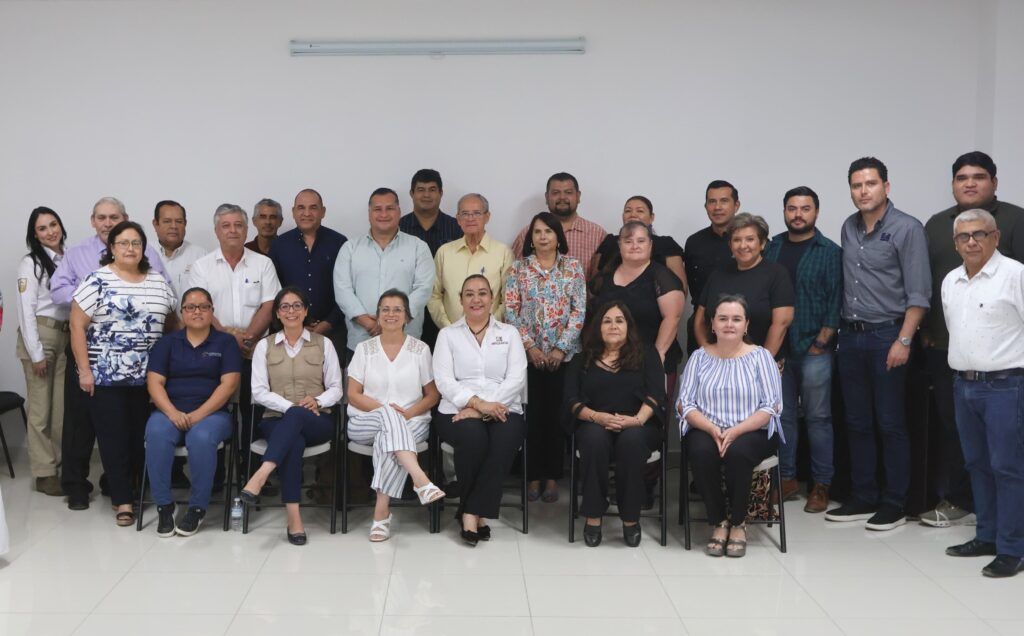 Secretarías estatales y delegaciones federales coordinan esfuerzos para integrar un documento transparente y participativo rumbo al IV Informe de Gobierno.
