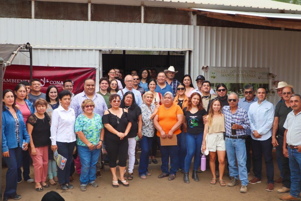 La comunidad de El Rosario se consolida como ejemplo de desarrollo local con identidad, de la mano del trabajo artesanal y el respaldo institucional.
