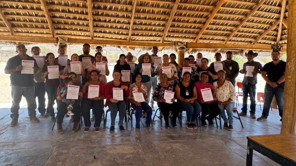 En San Pedro de la Presa, 30 productores concluyen capacitación para mejorar sus ingresos y fortalecer el valor del trabajo local.