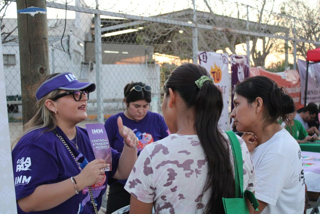 El Instituto Municipal de las Mujeres acercó atención médica, asesorías legales y actividades lúdicas a mujeres, niñas, niños y familias de la comunidad de Melitón Albáñez.