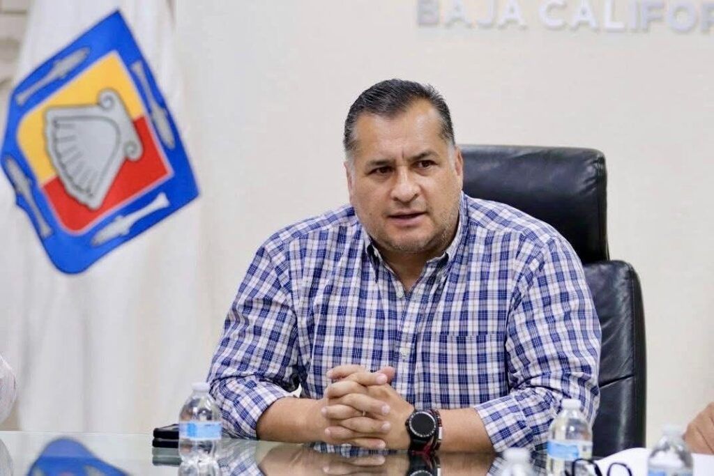 Perfil negociador, resultados visibles y lealtad política colocan a Saúl González entre los nombres clave en la carrera por la sucesión.