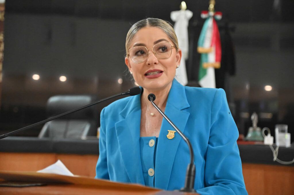 La legisladora Karina Olivas llamó a autoridades ambientales y al Ayuntamiento de La Paz a atender denuncias ciudadanas por posibles daños en este ecosistema estratégico.