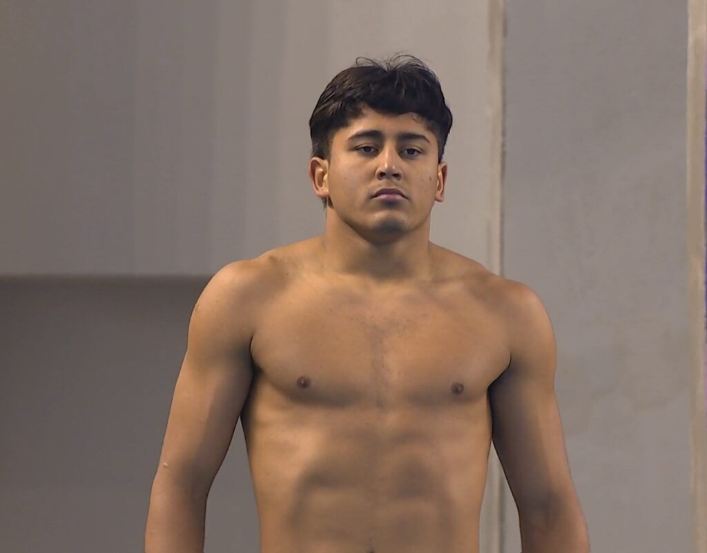 El clavadista sudcaliforniano, medallista en los Panamericanos de la Juventud, se prepara para integrar la selección mexicana rumbo a Juegos Olímpicos.