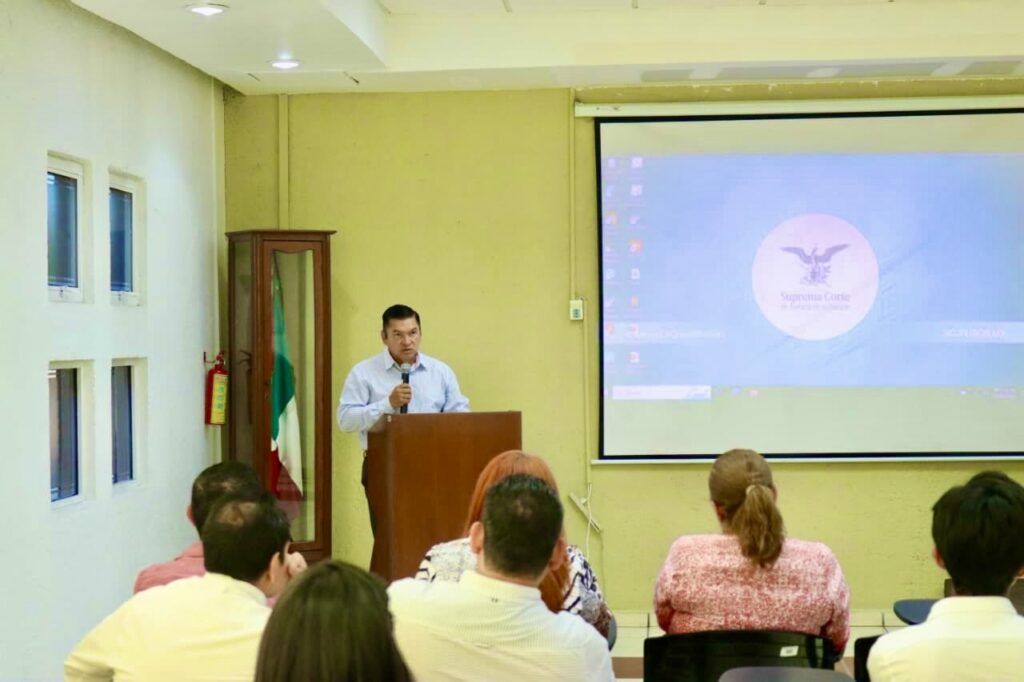 Con la participación de 35 profesionales, se destacó la importancia del test de proporcionalidad como estándar esencial en decisiones judiciales.