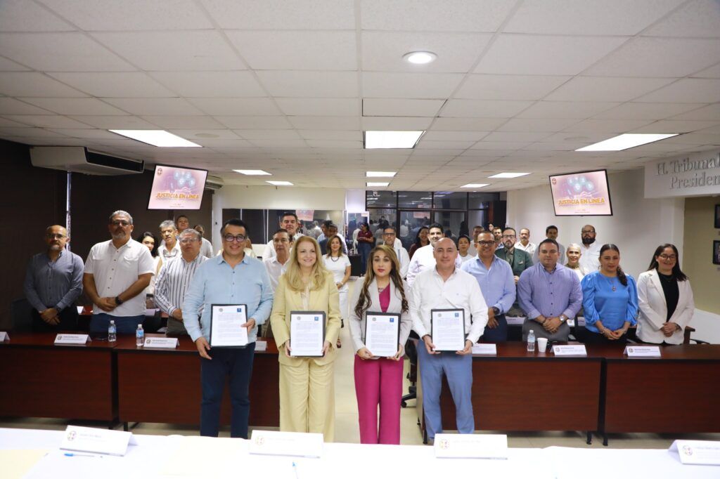 El acuerdo con el Colegio de Notarios busca agilizar y dar certeza a trámites electrónicos; encabezó la Magistrada Presidenta Claudia Jeanette Cota Peña.