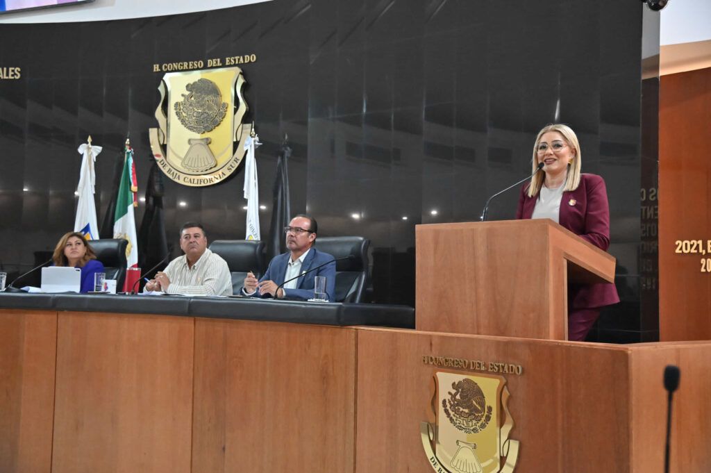 La propuesta reconoce a comunidades y pueblos originarios como actores preferentes para conservar ecosistemas terrestres y marinos