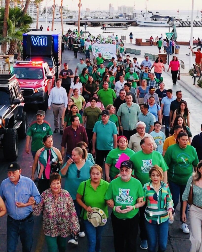 La convocatoria es abierta a niñas, niños, jóvenes y personas adultas; al término, actividades culturales en el kiosco del malecón.