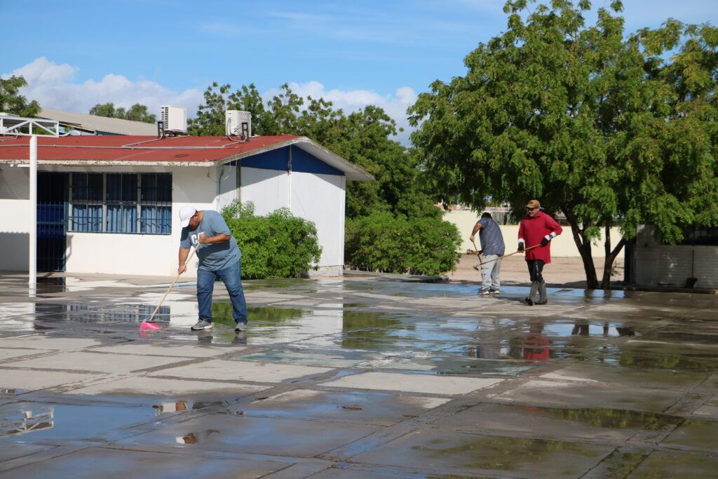Supervisiones en los cinco municipios confirmaron condiciones para reabrir planteles; se atendieron instalaciones eléctricas, redes de agua y drenaje conforme a Protección Civil.